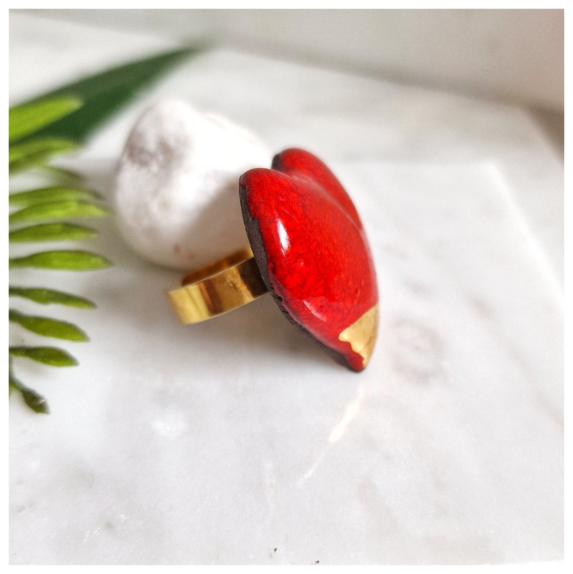 Anillo corazón dorado