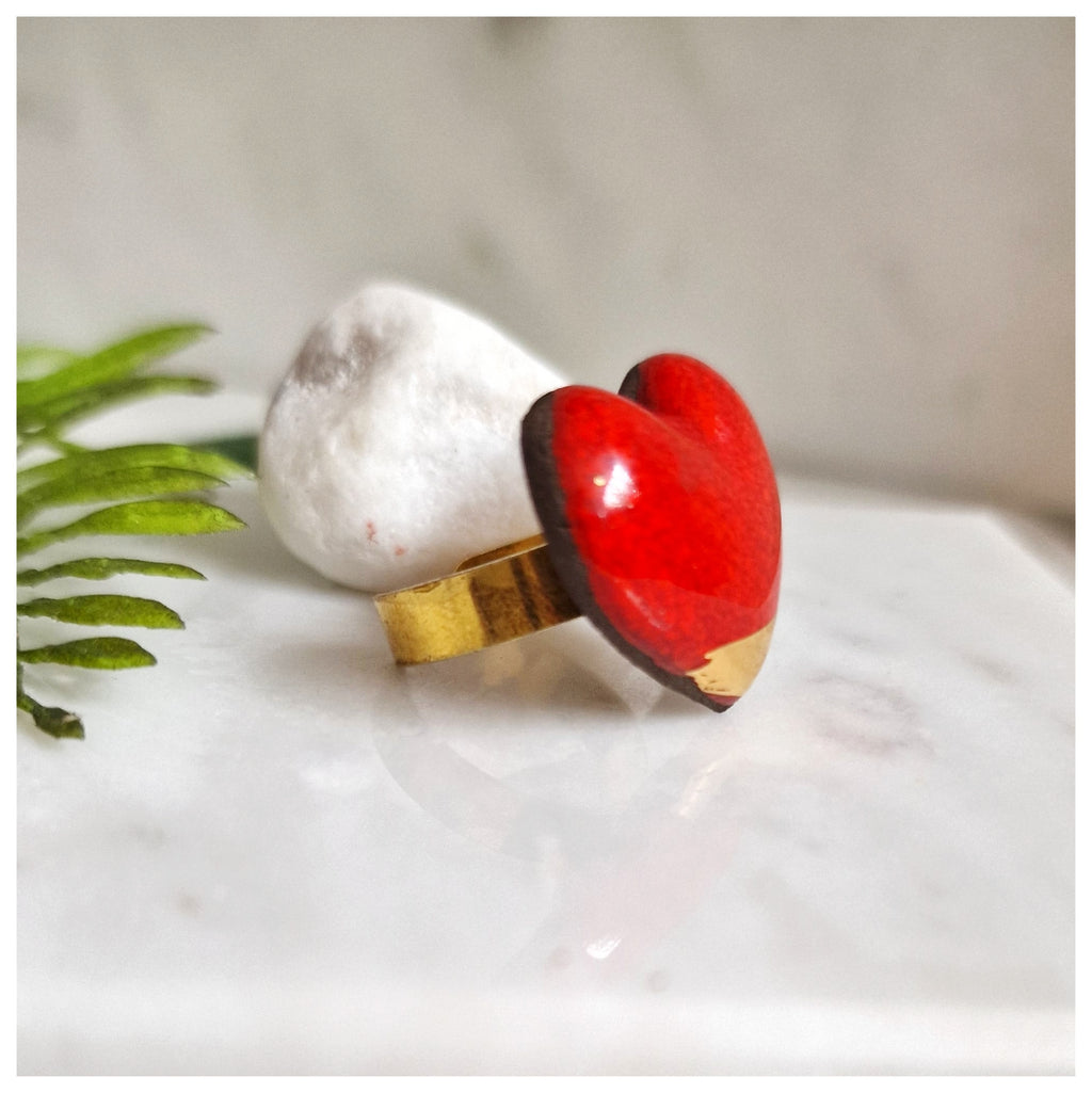 Anillo corazón dorado