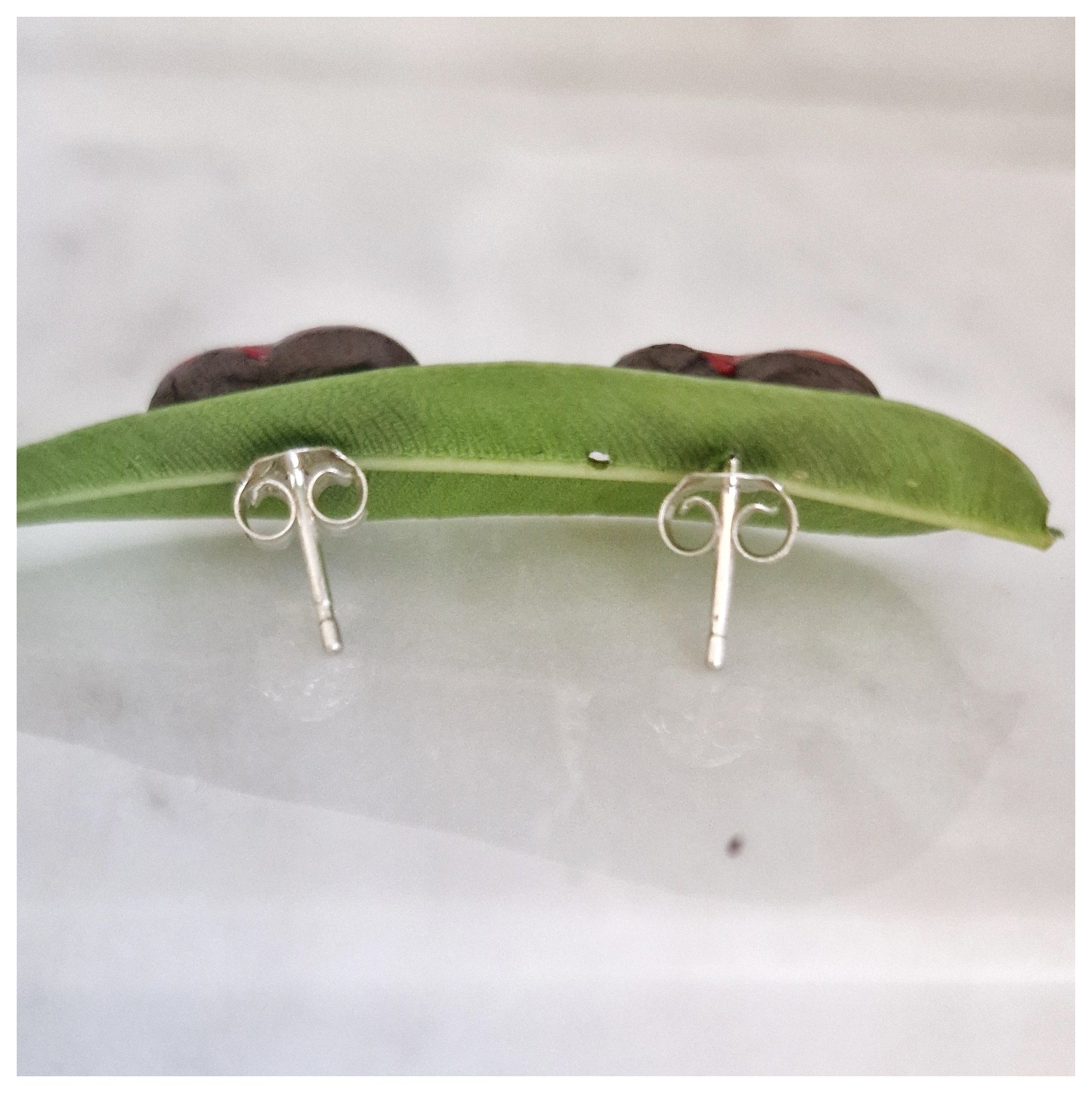 Pendiente corazón plata